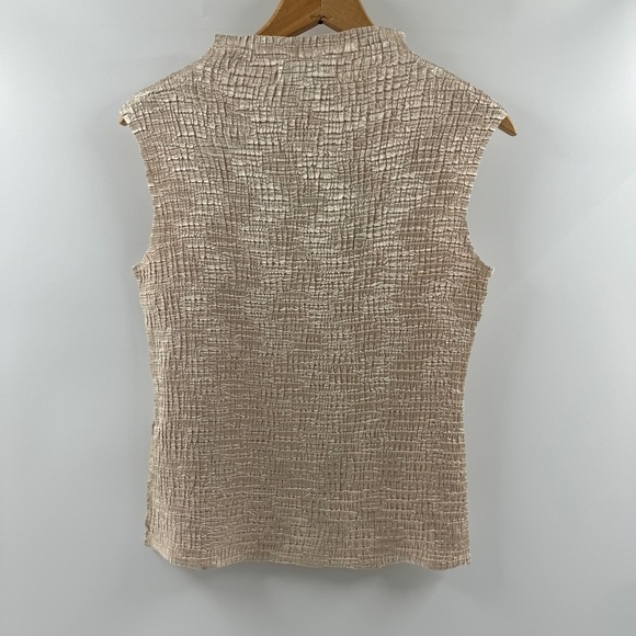 Casual Corner Satin Floral Crinkle Tank Top Size Medium Y2K - Picture 5 of 8